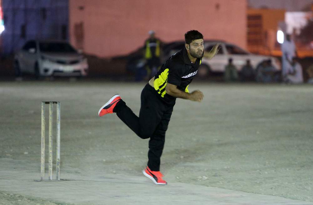 Mohammed Naveed - one of the world&#39;s best - is perfectly at home with a tape ball in hand