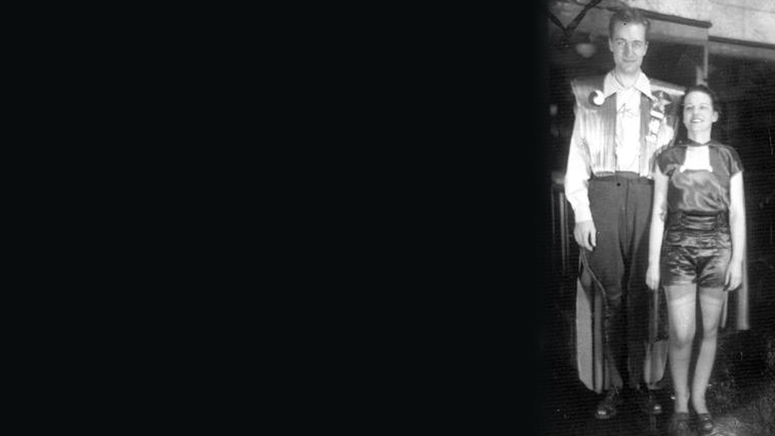 Forrest J Ackerman and Morojo dressed in costumes at the first Worldcon in New York City in 1939